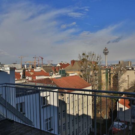 Sunny Penthouse With Terrace. Great View! Dg2 Apartman Bécs Kültér fotó